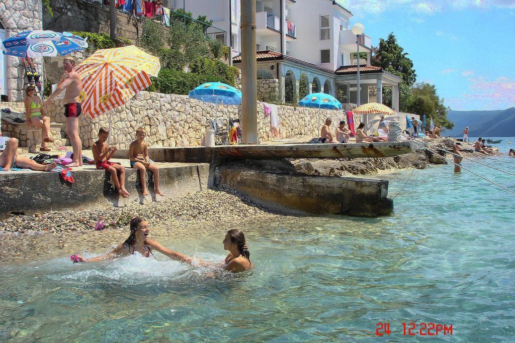 Holiday Home Apartment Tedo Klek Buitenkant foto