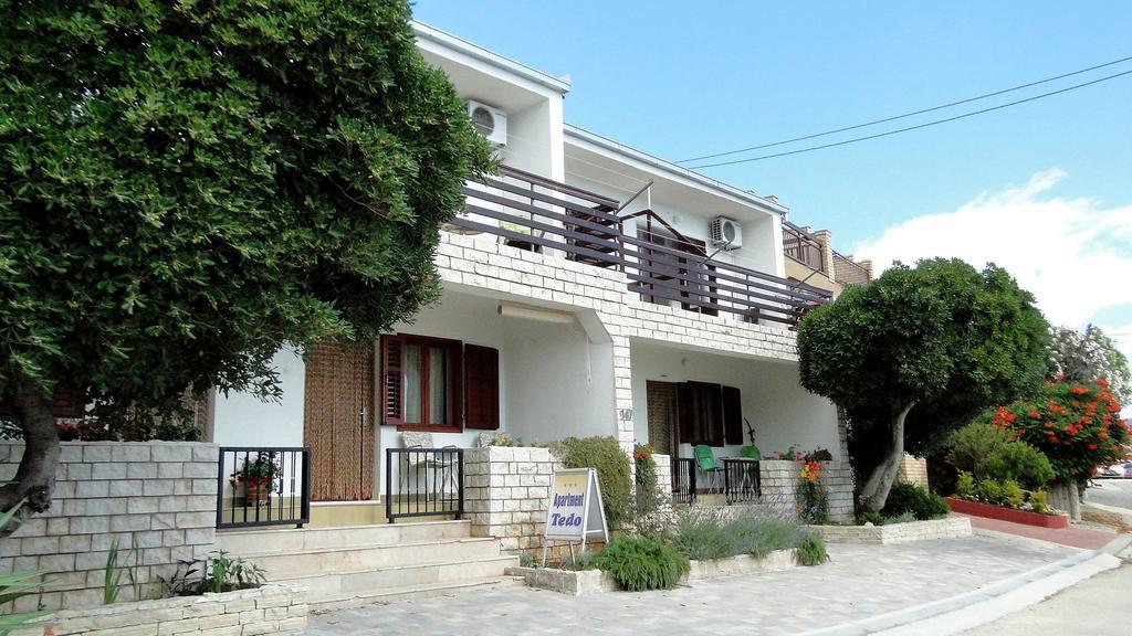 Holiday Home Apartment Tedo Klek Buitenkant foto