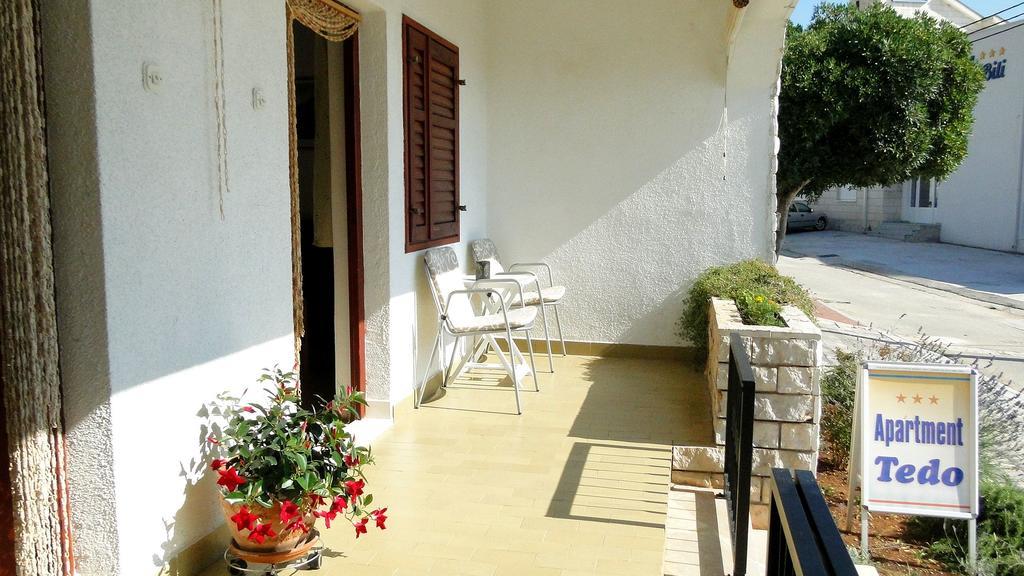 Holiday Home Apartment Tedo Klek Buitenkant foto